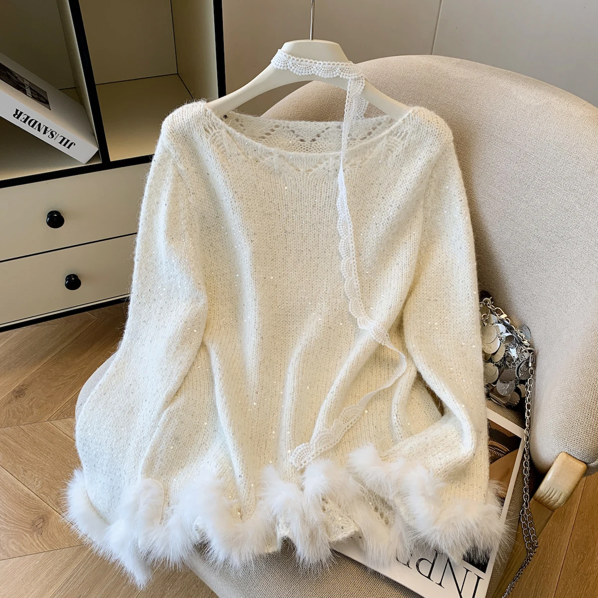 Shiny Sequin Splicing Knitted Sweater Women's Autumn Winter New Lazy Style Soft And Warm Medium Long Sweater Korean Style Loo...
Shiny Sequin Splicing Knitted Sweater Women's Autumn Winter New Lazy Style Soft And Warm Medium Long Sweater Korean Style Loo...