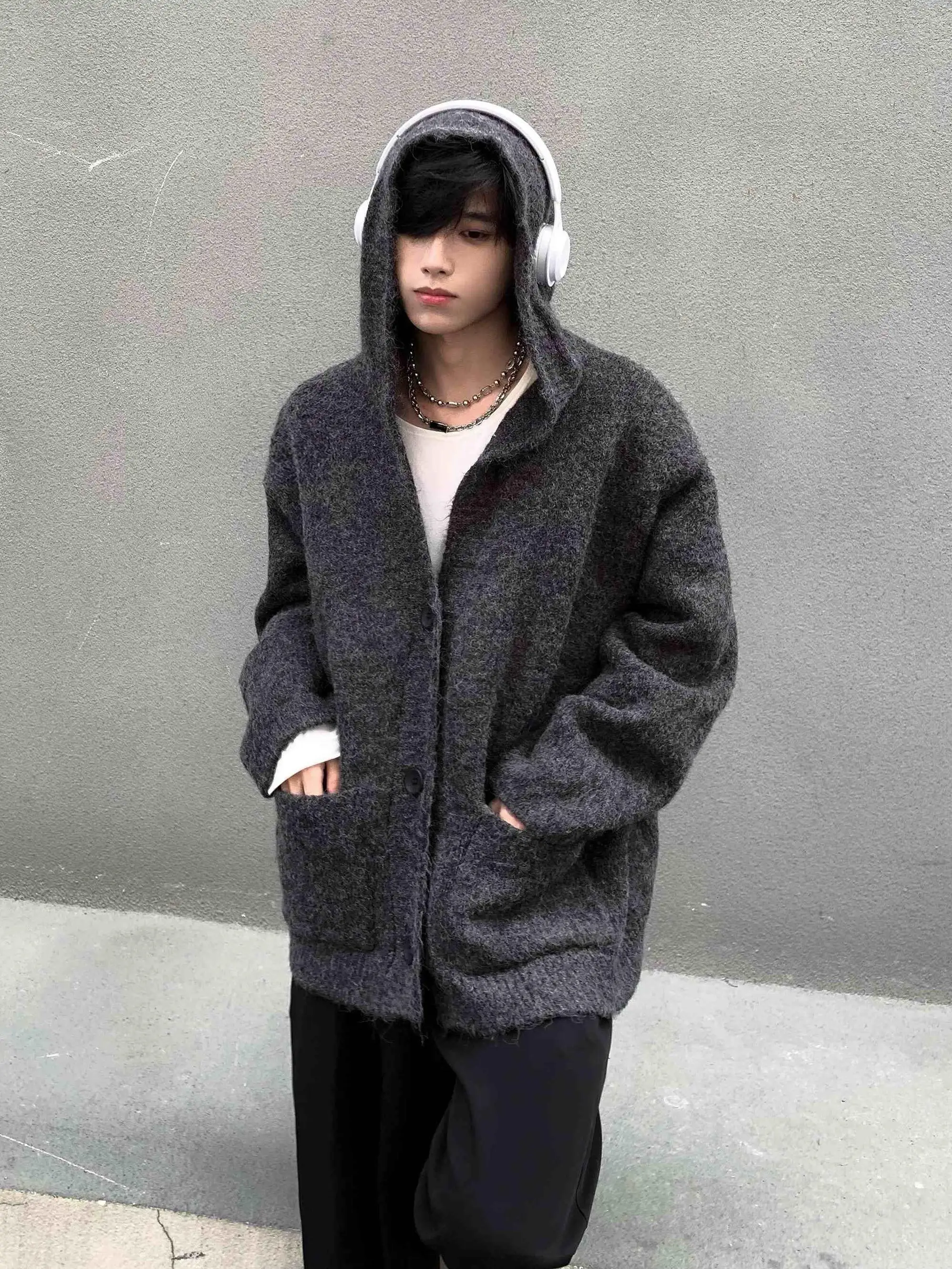 Grey Hooded Pocket Knitted Sweater Men's Loose Lazy Style Autumn Winter Open Cardigan Coat Casual Loose Fit Long Sleeve
Grey Hooded Pocket Knitted Sweater Men's Loose Lazy Style Autumn Winter Open Cardigan Coat Casual Loose Fit Long Sleeve
