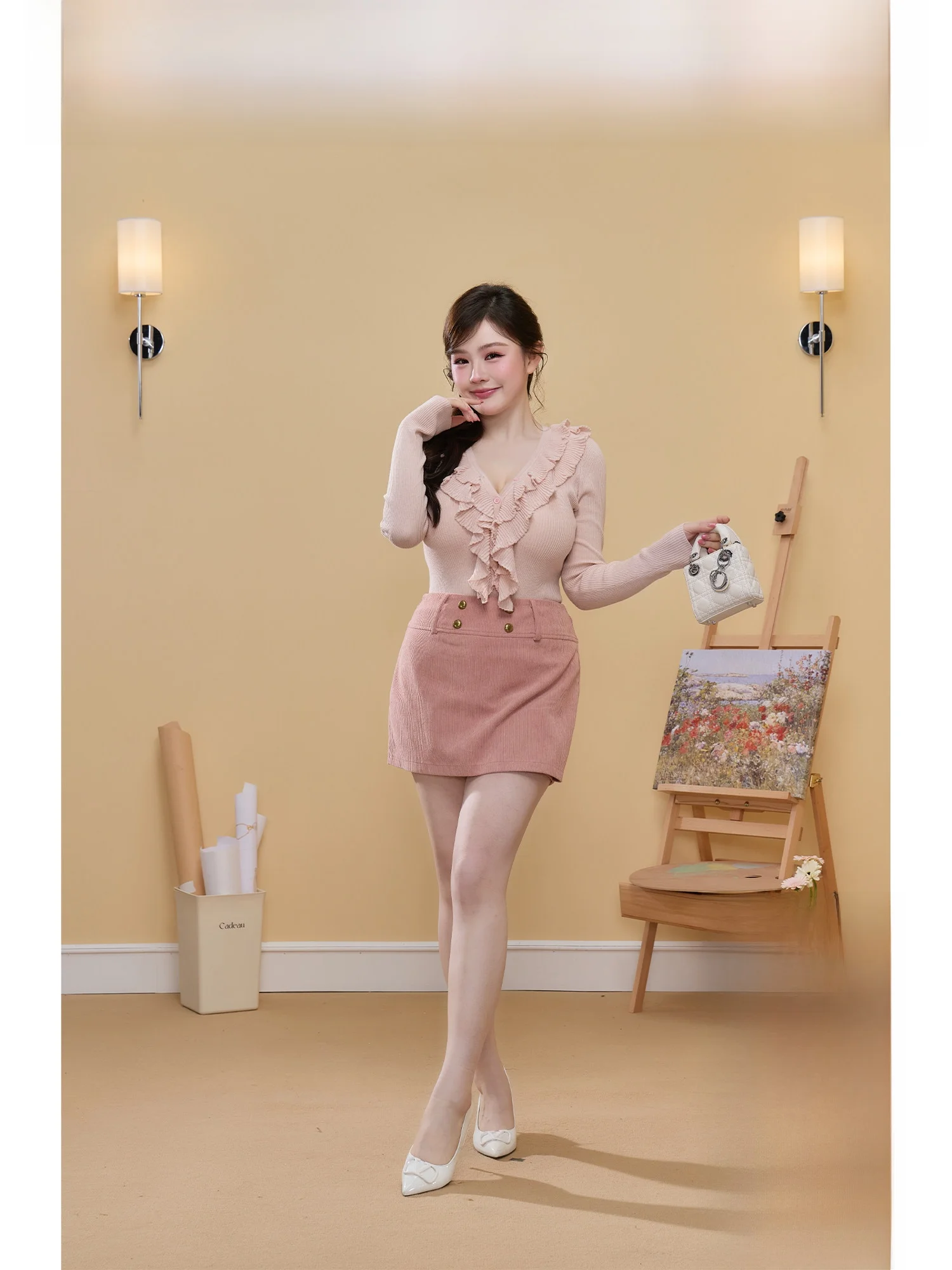Commuting Eye-Closed Zhou Bai Zi Skin-Friendly Lotus Leaf Collar "Porcelain Skin Knitted TEE" Knitted Top Women's Fashion
Commuting Eye-Closed Zhou Bai Zi Skin-Friendly Lotus Leaf Collar "Porcelain Skin Knitted TEE" Knitted Top Women's Fashion