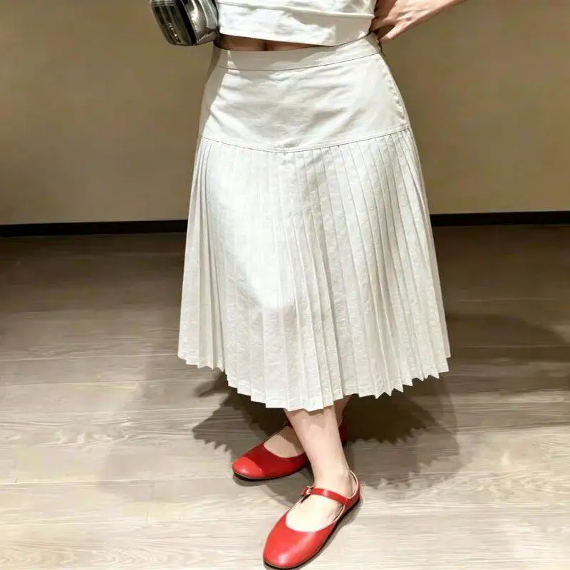 White Heavyweight Pleated Half Skirt Women's High Waist Slimming Versatile A-Line Midi Skirt Summer Commute Casual Style
White Heavyweight Pleated Half Skirt Women's High Waist Slimming Versatile A-Line Midi Skirt Summer Commute Casual Style
