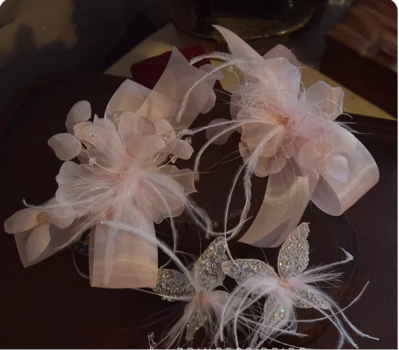 Новое элегантное розовое сказочное перо принцессы с цветами, свадебное платье, свадебный головной убор, серьги с кружевом-клипсой.
Новое элегантное розовое сказочное перо принцессы с цветами, свадебное платье, свадебный головной убор, серьги с кружевом-клипсой.