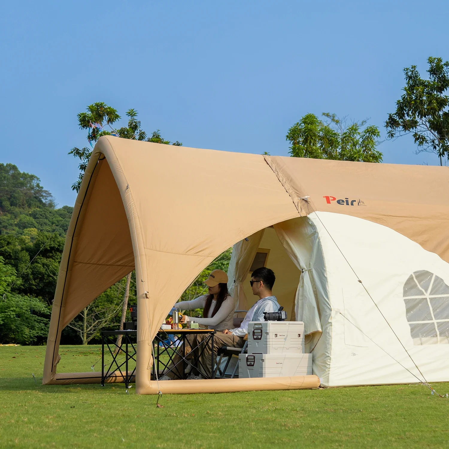 Peirhw Air Tent Надувная палатка для кемпинга Открытая парусиновая палатка Водонепроницаемая надувная уличная палатка
Peirhw Air Tent Надувная палатка для кемпинга Открытая парусиновая палатка Водонепроницаемая надувная уличная палатка