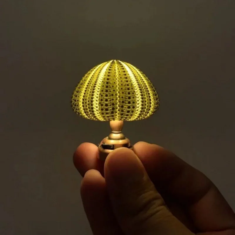 Retro Sea Urchin Night Light Mini Natural Sea Urchin Shell Decorative Ornaments For Kids Bedroom Desktop Decor Lamp DIY Toy
Retro Sea Urchin Night Light Mini Natural Sea Urchin Shell Decorative Ornaments For Kids Bedroom Desktop Decor Lamp DIY Toy