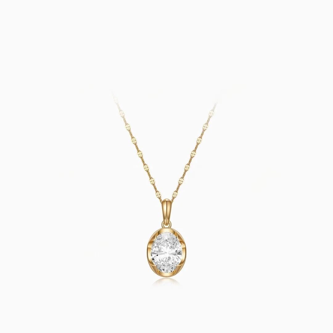 Elegant Gold Necklace for Women Simple Oval Shape Fashionable And Luxury Pendant Jewelry Classic Golden Color Copper Alloy
Elegant Gold Necklace for Women Simple Oval Shape Fashionable And Luxury Pendant Jewelry Classic Golden Color Copper Alloy