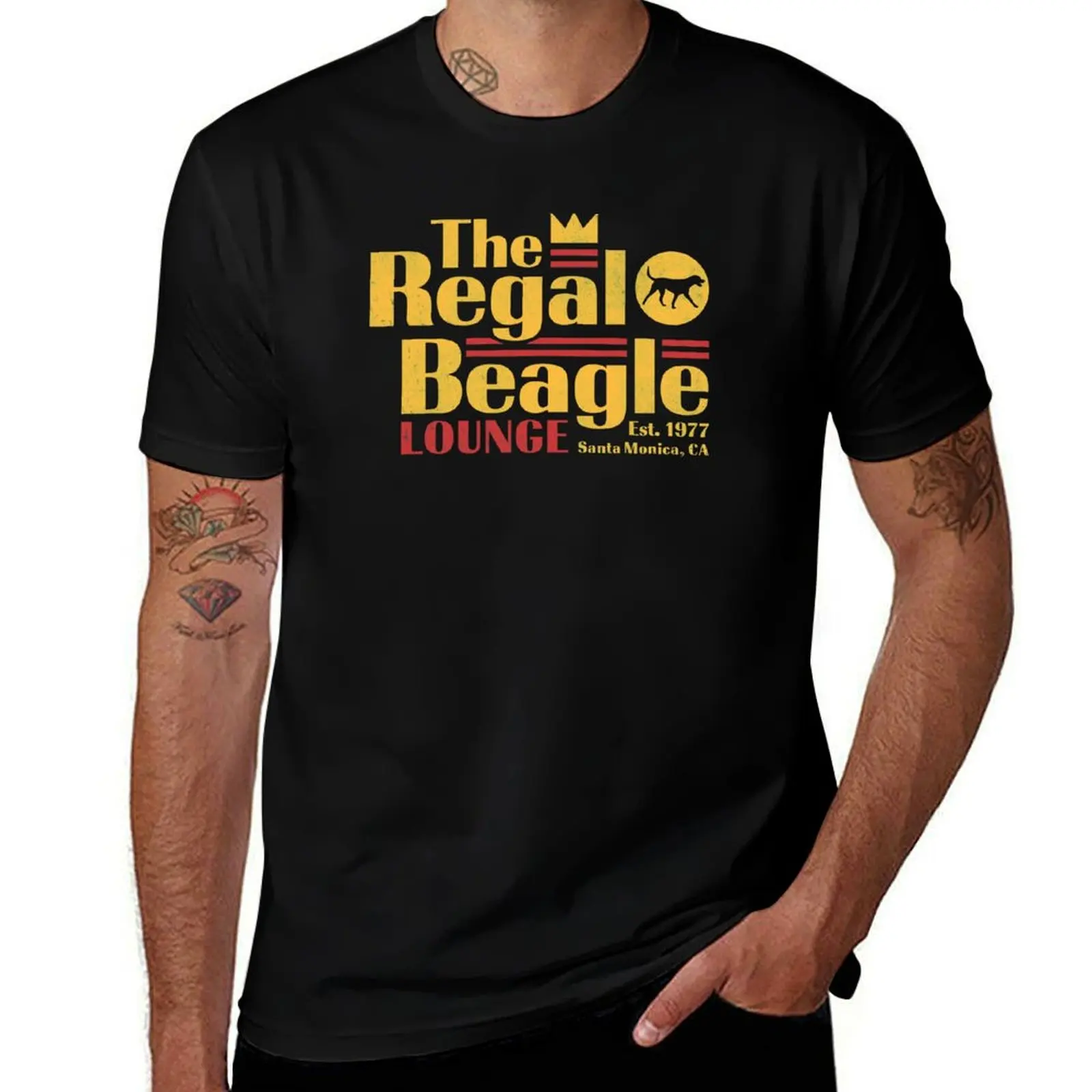 The Regal Beagle T-Shirt t shirt for man man t shirts high quality luxury brand T-Shirt
The Regal Beagle T-Shirt t shirt for man man t shirts high quality luxury brand T-Shirt