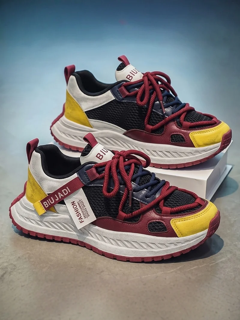 Father's Men's Shoes Summer 2026 Trendy Mesh Breathable Thick Bottom Lightweight Casual Youthful Running Sports Shoes
Father's Men's Shoes Summer 2026 Trendy Mesh Breathable Thick Bottom Lightweight Casual Youthful Running Sports Shoes
