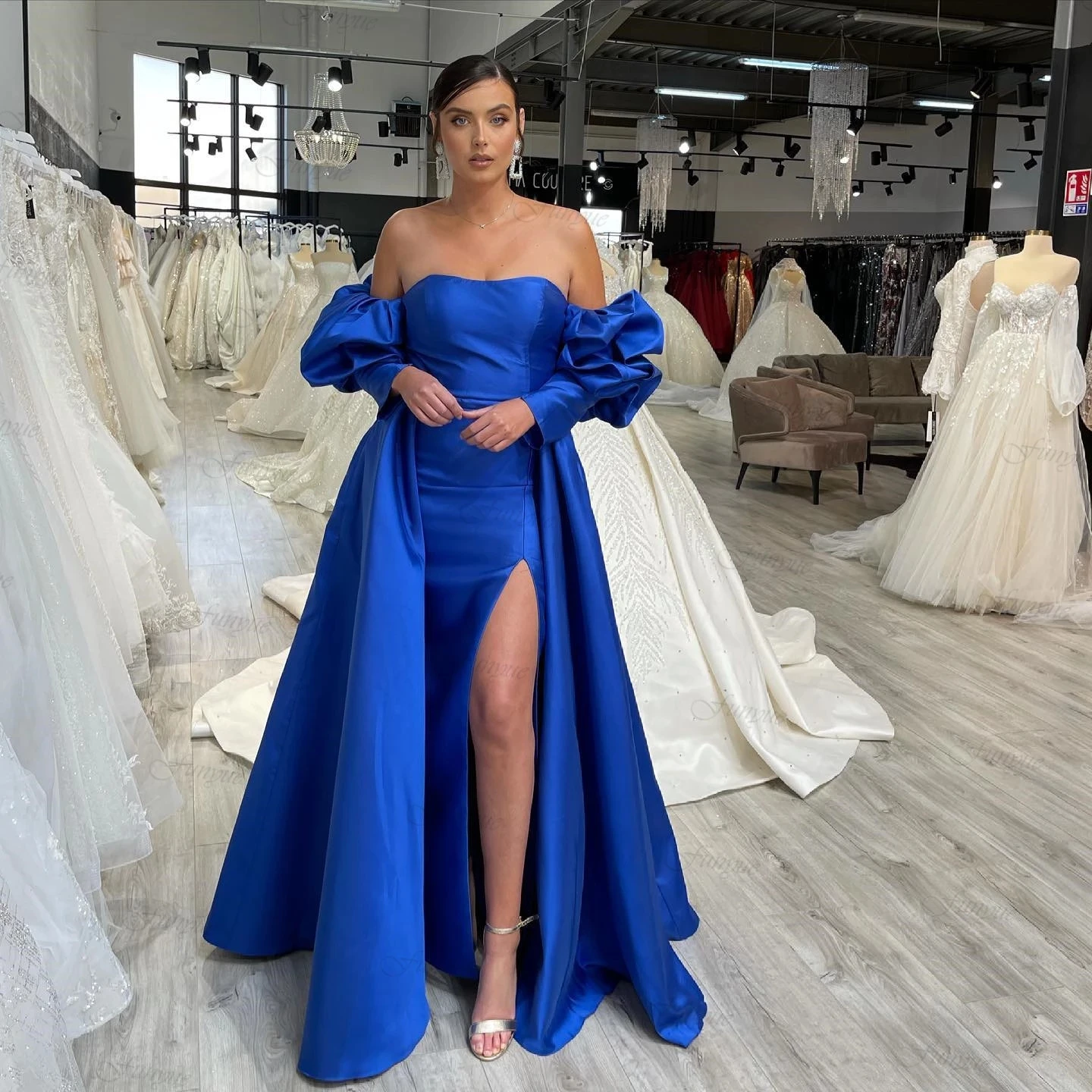 Angelsbridep Off-Shoulder Blue Saudi Arabia Evening Gown Formal Mermaid Party Dress Long Sleeves Satin High Split Prom Dresses
Angelsbridep Off-Shoulder Blue Saudi Arabia Evening Gown Formal Mermaid Party Dress Long Sleeves Satin High Split Prom Dresses