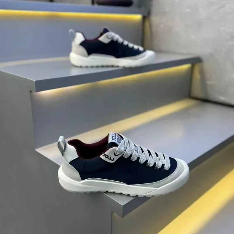 Color Block Men Athletic Shoes Stylish Splicing Breathable Mesh Soft Rebound Sole for Sports and Daily Outfit Matching
Color Block Men Athletic Shoes Stylish Splicing Breathable Mesh Soft Rebound Sole for Sports and Daily Outfit Matching