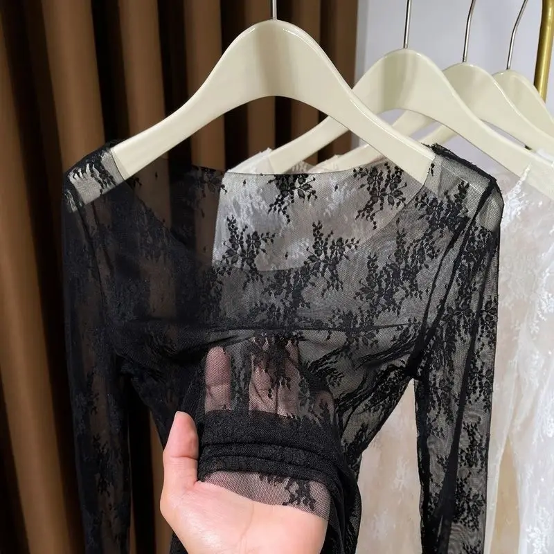 Y2k Sexy Long-sleeved T-shirt Lightweight Mesh Tshirt See-through Lace Top Women Low-neck Top Tulle Undershirt Kawaii Clothes
Y2k Sexy Long-sleeved T-shirt Lightweight Mesh Tshirt See-through Lace Top Women Low-neck Top Tulle Undershirt Kawaii Clothes