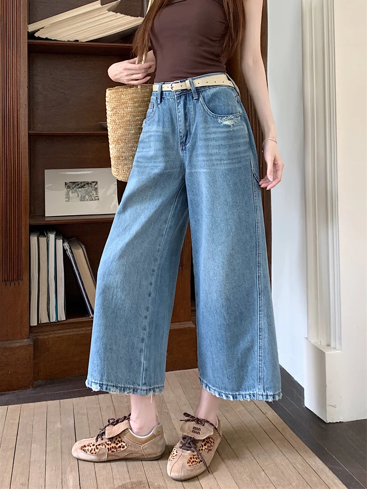 Retro Blue Faded Hole Denim Jeans High Waist Straight Leg Women's Summer Versatile Eighteen Pants Casual Style Water Wash
Retro Blue Faded Hole Denim Jeans High Waist Straight Leg Women's Summer Versatile Eighteen Pants Casual Style Water Wash