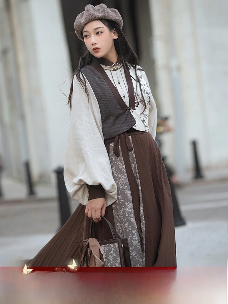 Original Drland Briti Literary Hanfu Suit Stand Collar Office Wear Improved Light Hanfu Set Polyester Cotton Recycled Fiber
Original Drland Briti Literary Hanfu Suit Stand Collar Office Wear Improved Light Hanfu Set Polyester Cotton Recycled Fiber