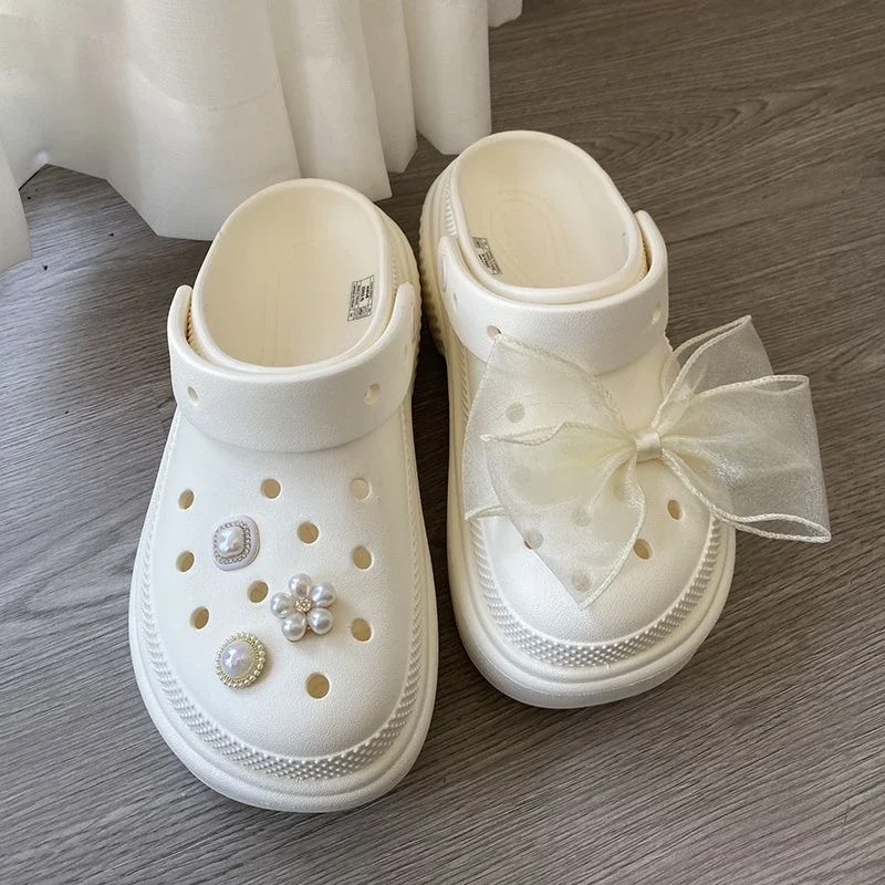 New Luxurious Pearl Butterfly Shoe Charms for Crocs Shoe Decoration Buckle Clog Charm Accessories Kids Party Girls Gift 
New Luxurious Pearl Butterfly Shoe Charms for Crocs Shoe Decoration Buckle Clog Charm Accessories Kids Party Girls Gift