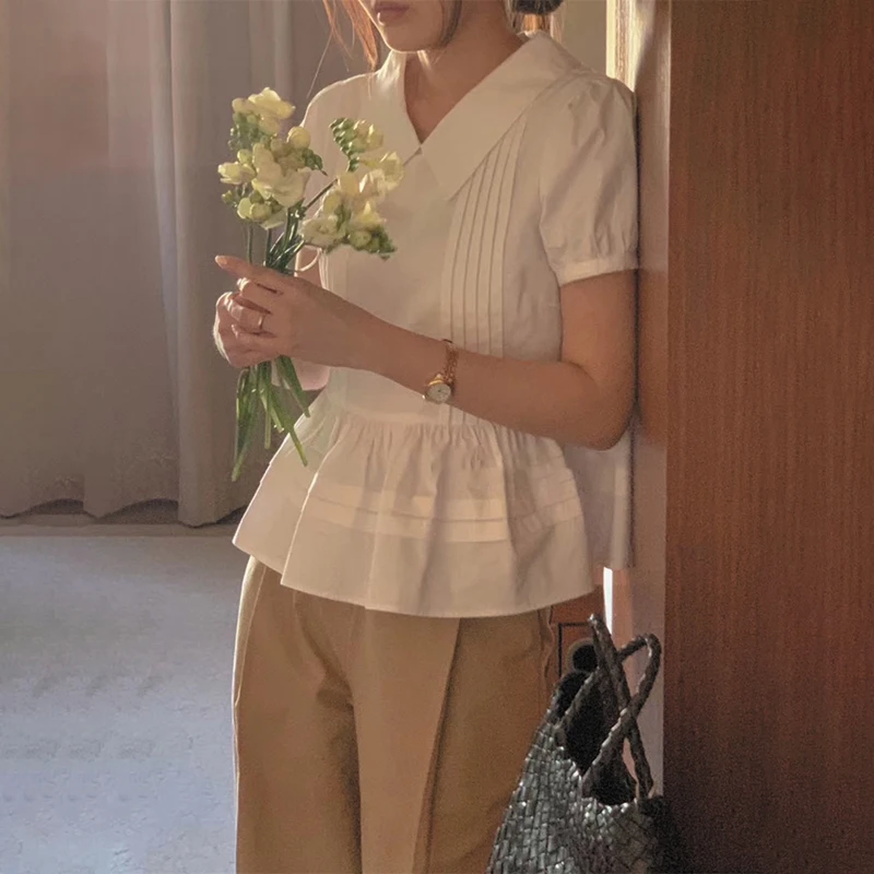 Sweet Gentle Short Sleeve Shirt 2026 New Summer Design Sensation Small Size Versatile Beautiful Hemline Commute Style Pure Color
Sweet Gentle Short Sleeve Shirt 2026 New Summer Design Sensation Small Size Versatile Beautiful Hemline Commute Style Pure Color