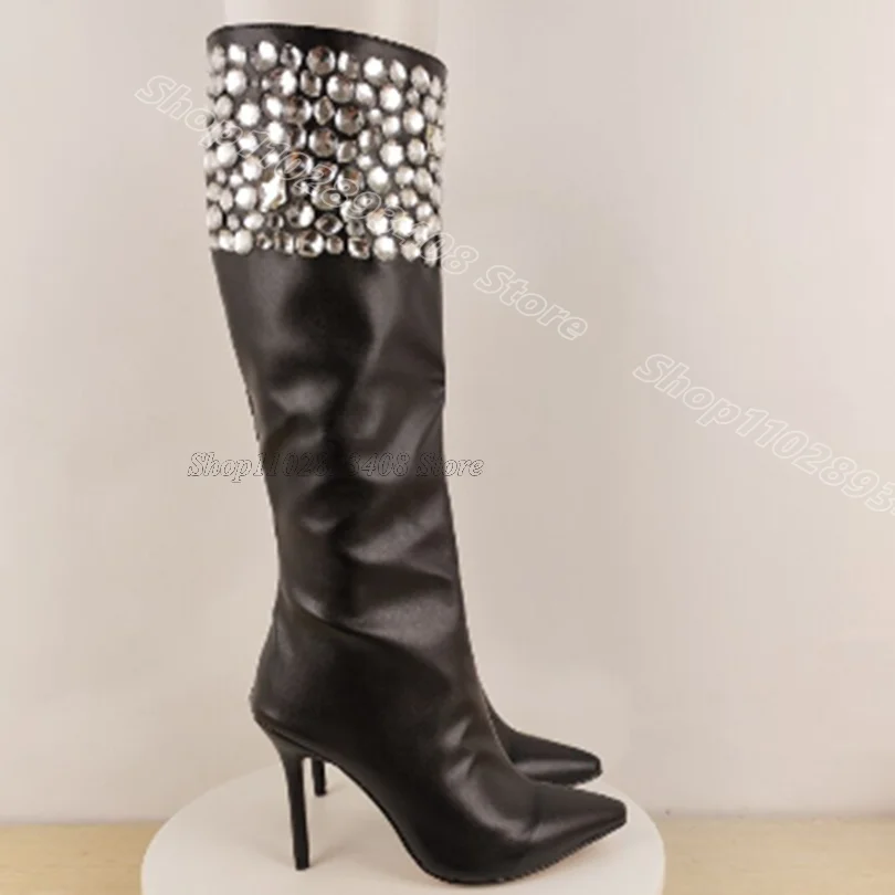 Черные декорированные кристаллами праздничные сапоги с острым носком на шпильке в британском стиле, женские матовые кожаные сапоги до колена 2026 Zapatos Para Mujeres
Черные декорированные кристаллами праздничные сапоги с острым носком на шпильке в британском стиле, женские матовые кожаные сапоги до колена 2026 Zapatos Para Mujeres