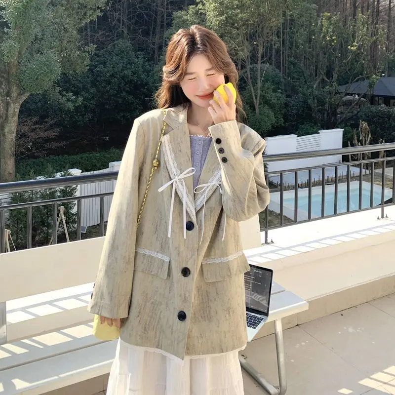 Korea High-End Long-Sleeved Suit Jacket Women 2025 Spring New Design Niche Casual Suit Top
Korea High-End Long-Sleeved Suit Jacket Women 2025 Spring New Design Niche Casual Suit Top