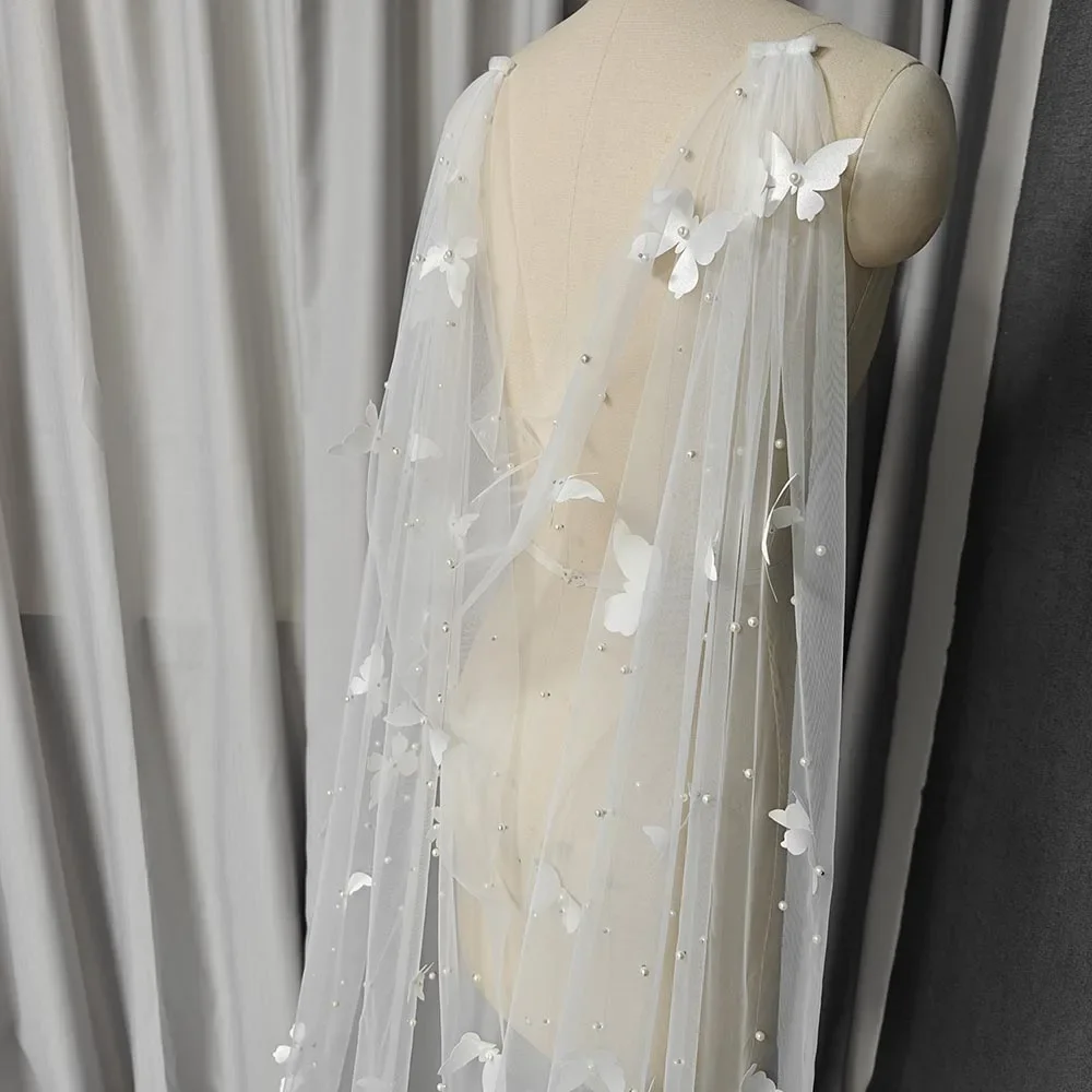 Pearl wedding cloak and butterfly, beautiful long bride Bolero, 3 meters, ivory shoulder veil, wedding accessories
Pearl wedding cloak and butterfly, beautiful long bride Bolero, 3 meters, ivory shoulder veil, wedding accessories