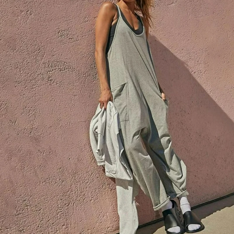 Summer Women Overalls Sling Jumpsuit Solid Color Casual One Piece Outfits Female Fashion Long Pants Streetwear
Summer Women Overalls Sling Jumpsuit Solid Color Casual One Piece Outfits Female Fashion Long Pants Streetwear
