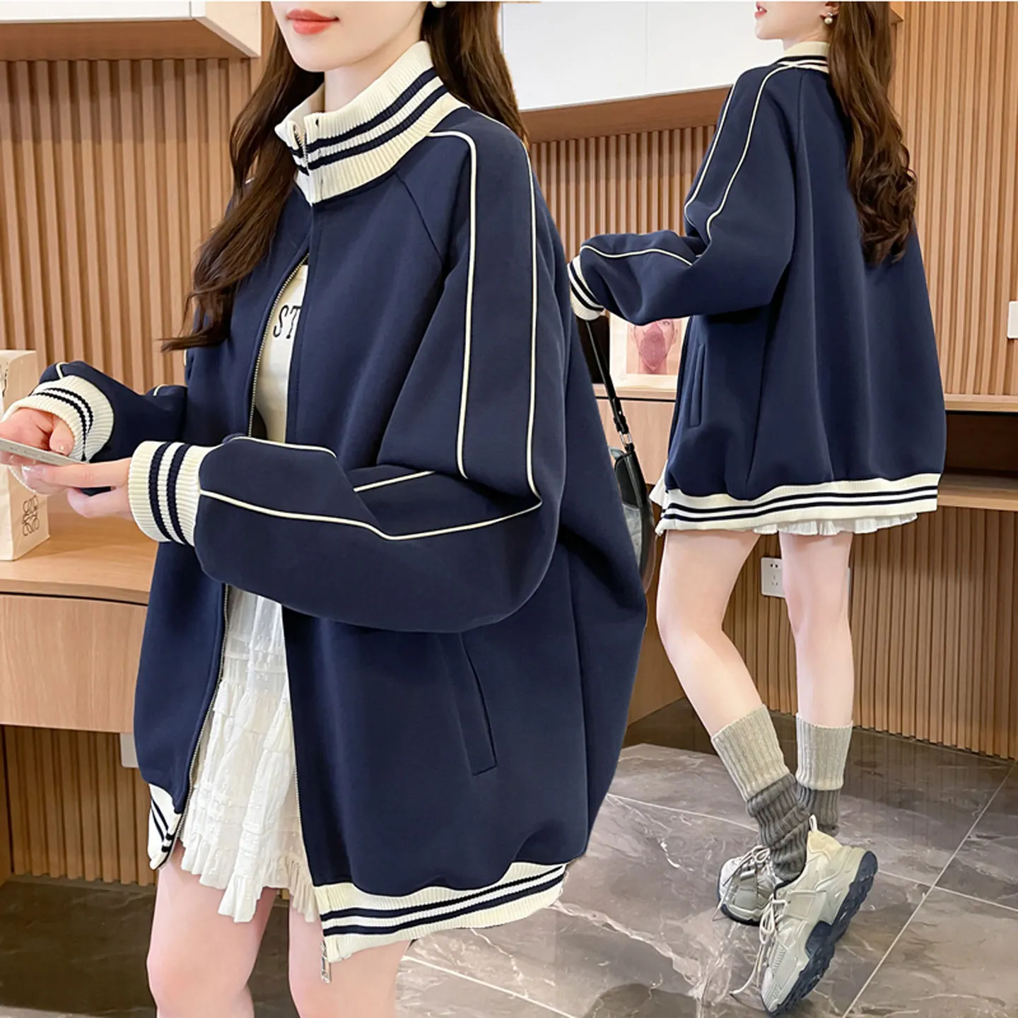 Spring Thin Stand Collar Open Cardigan Sweatshirt Women Loose Large Size Short Middle School Color Block Top Coat
Spring Thin Stand Collar Open Cardigan Sweatshirt Women Loose Large Size Short Middle School Color Block Top Coat