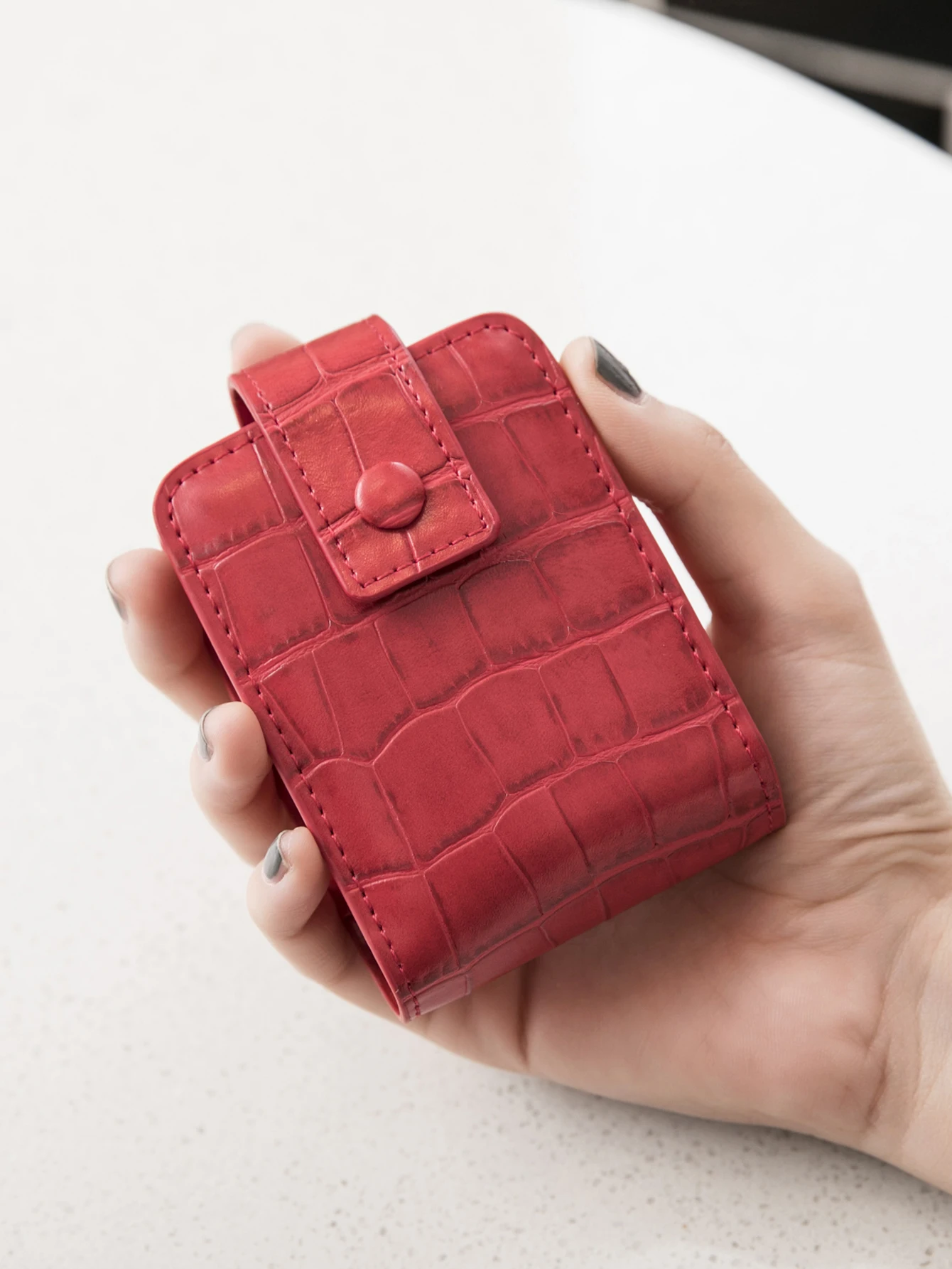 Stylish Compact For Women Lipsticks Protective Cover Storage Case Mini Portable Lipstick Bags With Mirror Small Cosmetic Bag
Stylish Compact For Women Lipsticks Protective Cover Storage Case Mini Portable Lipstick Bags With Mirror Small Cosmetic Bag
