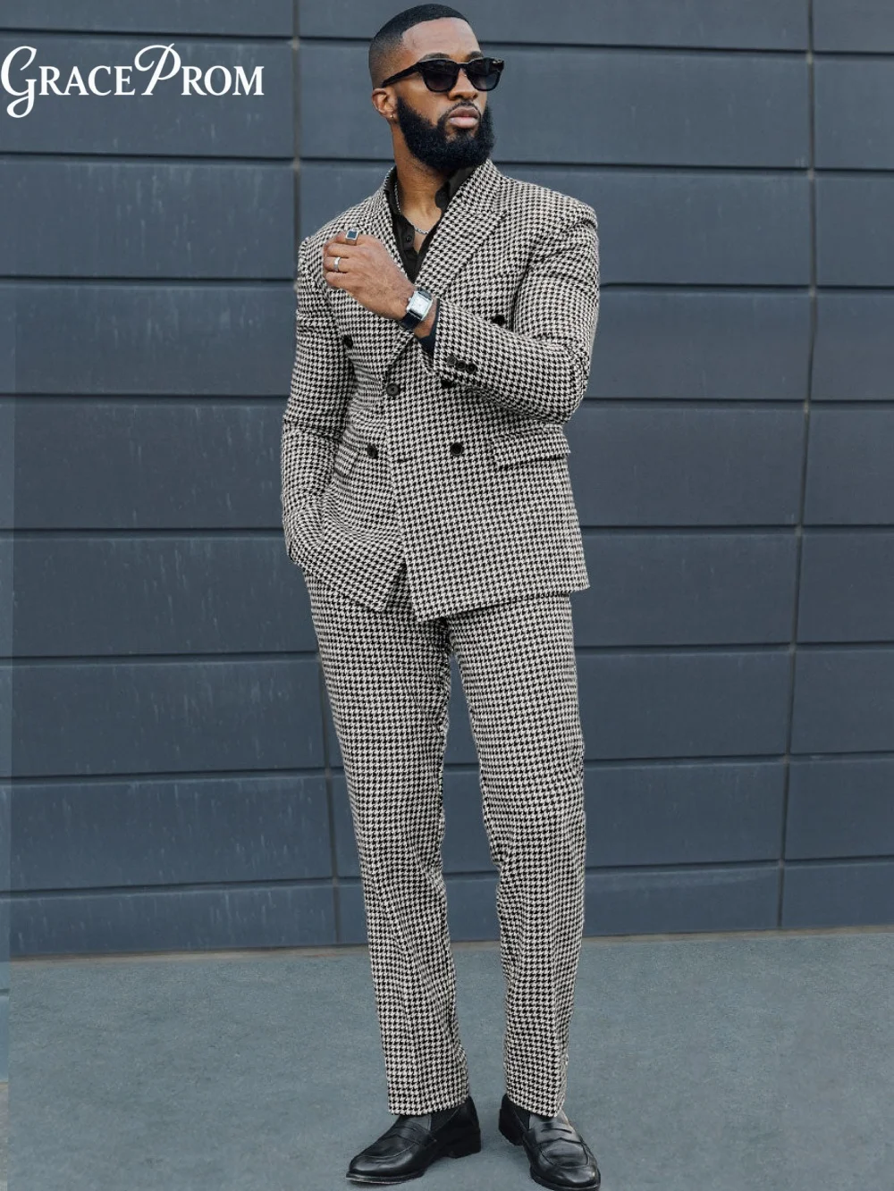 Elegant Houndstooth Men Suit 2PCS 2026 Double Breasted Soft Premium Classic Lapel Formal Blazer And Pants For Party Customized
Elegant Houndstooth Men Suit 2PCS 2026 Double Breasted Soft Premium Classic Lapel Formal Blazer And Pants For Party Customized