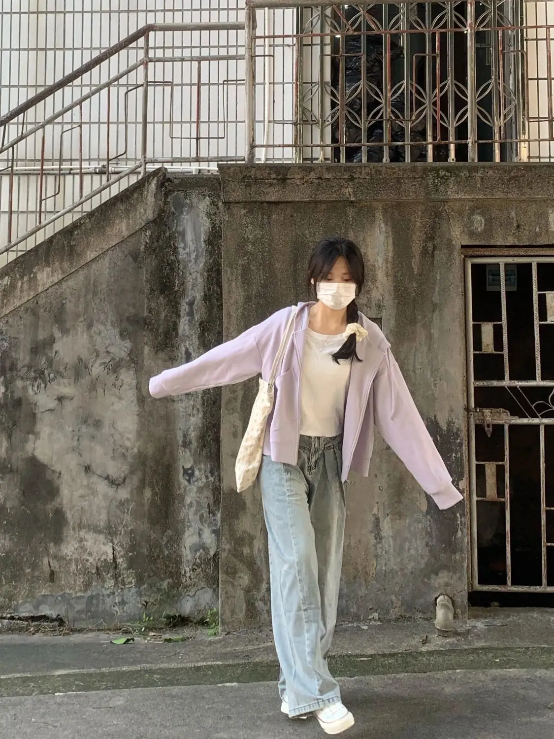 Милые толстовки с капюшоном Y2K, женские, с леопардовым принтом, длина, эластичные, без шапочки-основы, с граффити, супер большие цвета кампуса, лето, лето
Милые толстовки с капюшоном Y2K, женские, с леопардовым принтом, длина, эластичные, без шапочки-основы, с граффити, супер большие цвета кампуса, лето, лето