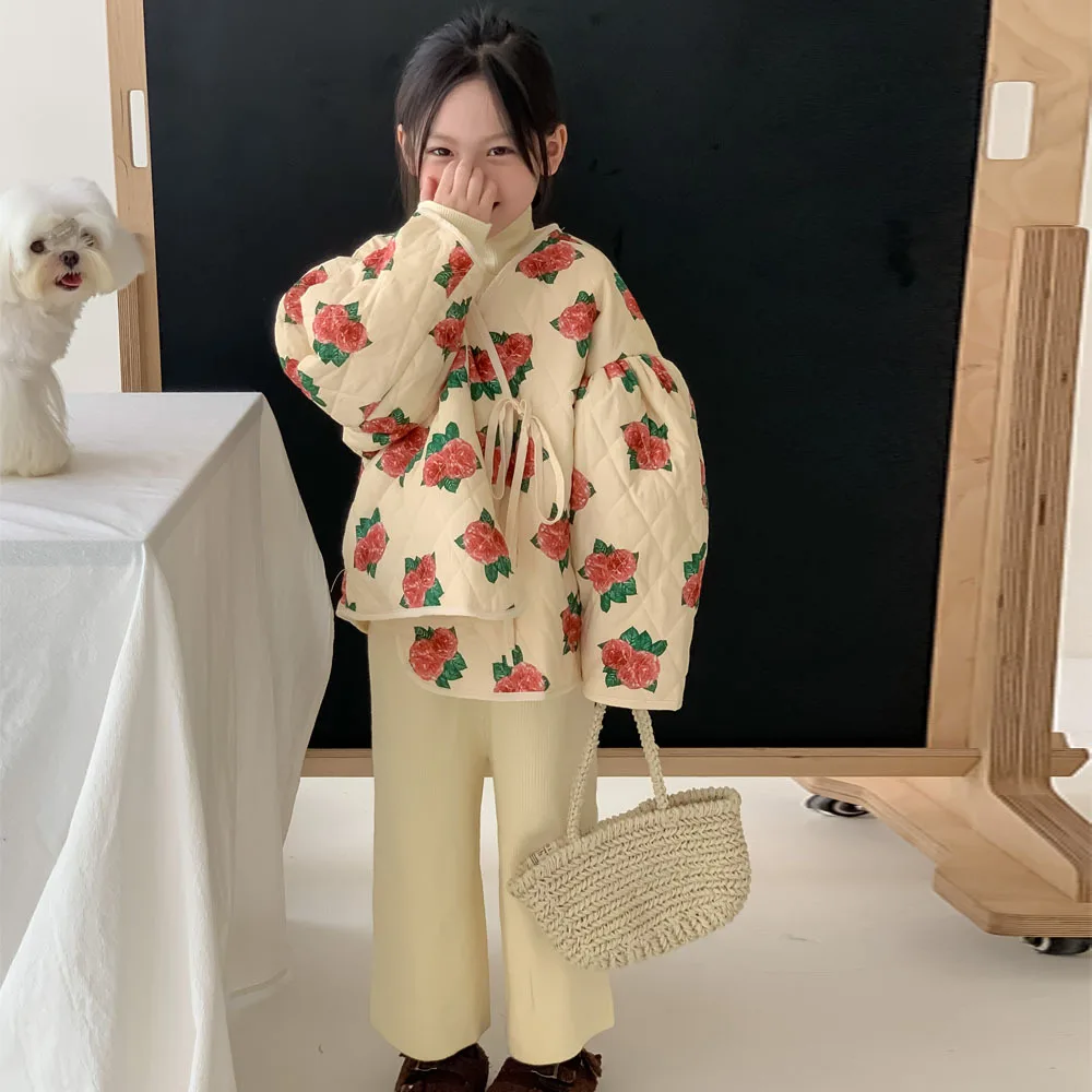 Girls' Floral Padded Jacket 2025 Winter Korean Children's Clothing Diagonal Placket Thickened Warm Padded Jacket Children's Top
Girls' Floral Padded Jacket 2025 Winter Korean Children's Clothing Diagonal Placket Thickened Warm Padded Jacket Children's Top