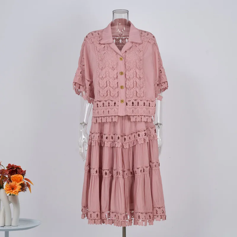 Роскошное открытое платье, комплект из двух предметов, женские летние праздничные кружевные куртки с вышивкой, белые топы, плиссированные короткие юбки, костюмы
Роскошное открытое платье, комплект из двух предметов, женские летние праздничные кружевные куртки с вышивкой, белые топы, плиссированные короткие юбки, костюмы