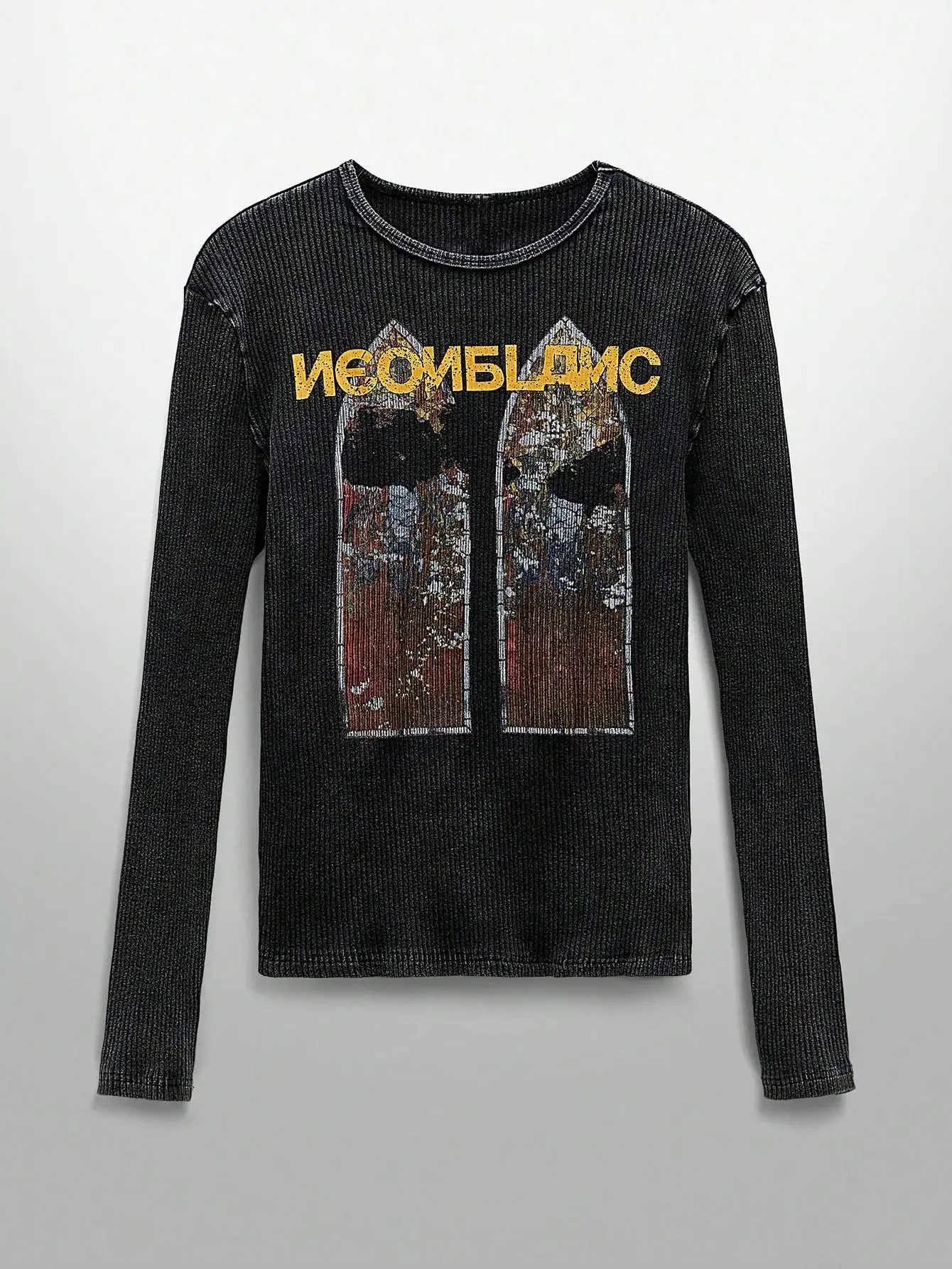 Men's Distressed Graphic Ribbed Long Sleeve Crew Neck Tee - Black
Men's Distressed Graphic Ribbed Long Sleeve Crew Neck Tee - Black