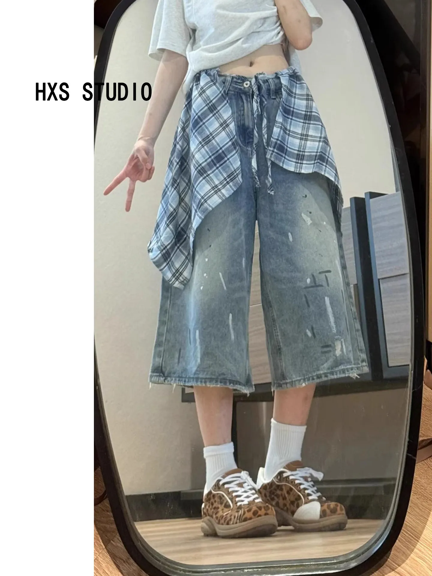 Retro Splashed Ink Denim Shorts Women's Loose Slim Straight Leg Wide Leg Seven Pants Spring New Style High Waist Jeans
Retro Splashed Ink Denim Shorts Women's Loose Slim Straight Leg Wide Leg Seven Pants Spring New Style High Waist Jeans