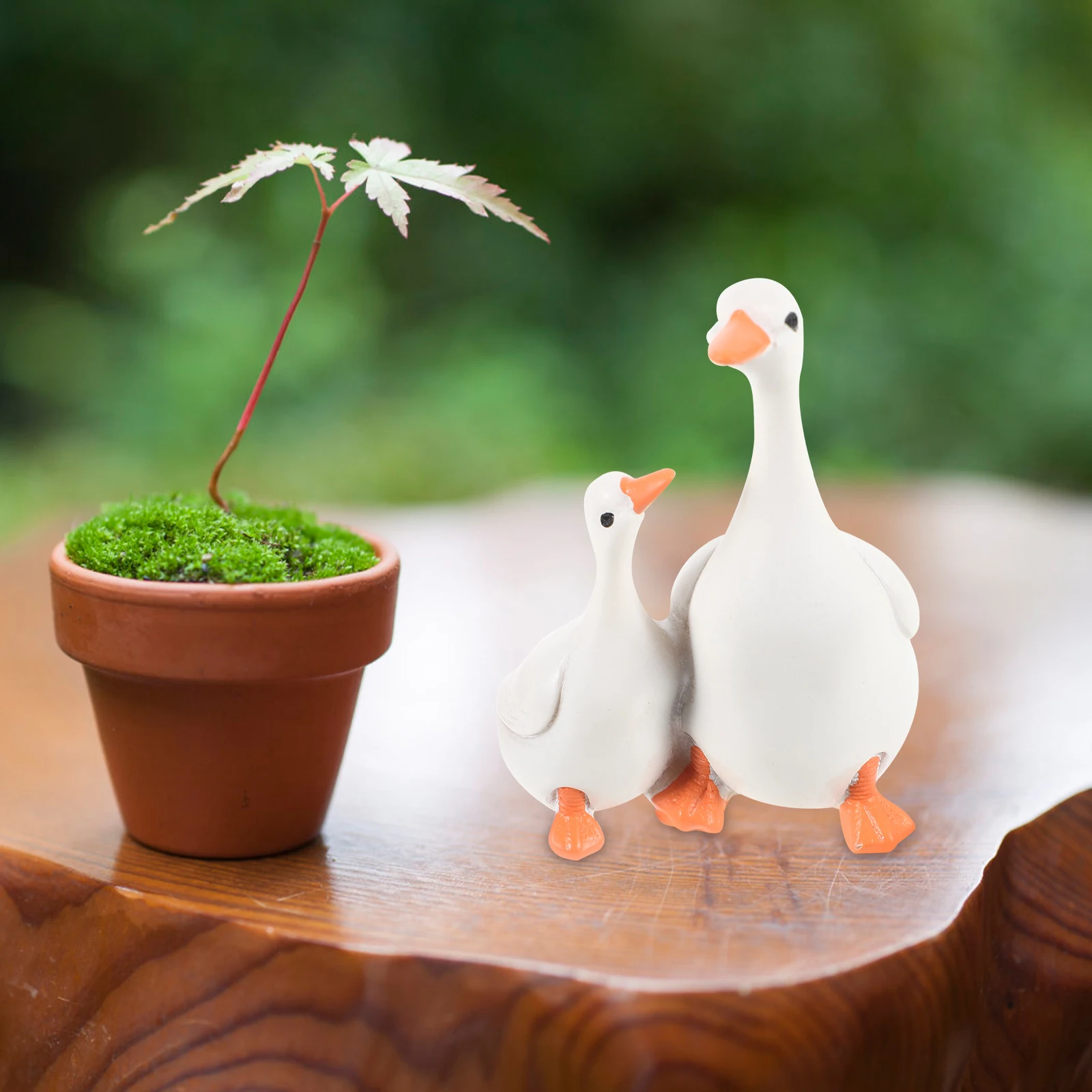 Resin Duck Desktop Decoration Vintage Home Adornments Stylish Craft Garden Statue Resin Simulated Duck Art Piece
Resin Duck Desktop Decoration Vintage Home Adornments Stylish Craft Garden Statue Resin Simulated Duck Art Piece