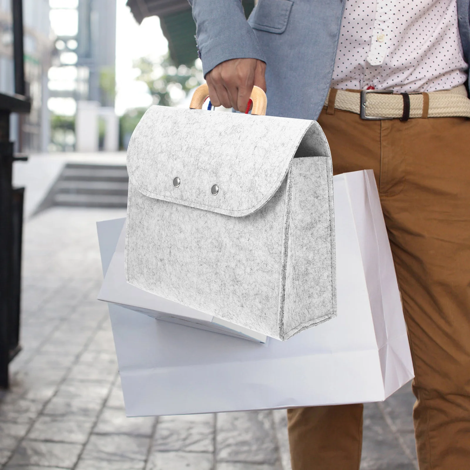 Handheld Storage Bag Felt Tote Business Office Deep Gray Large Capacity File Holder Wooden Handle Document Folder
Handheld Storage Bag Felt Tote Business Office Deep Gray Large Capacity File Holder Wooden Handle Document Folder