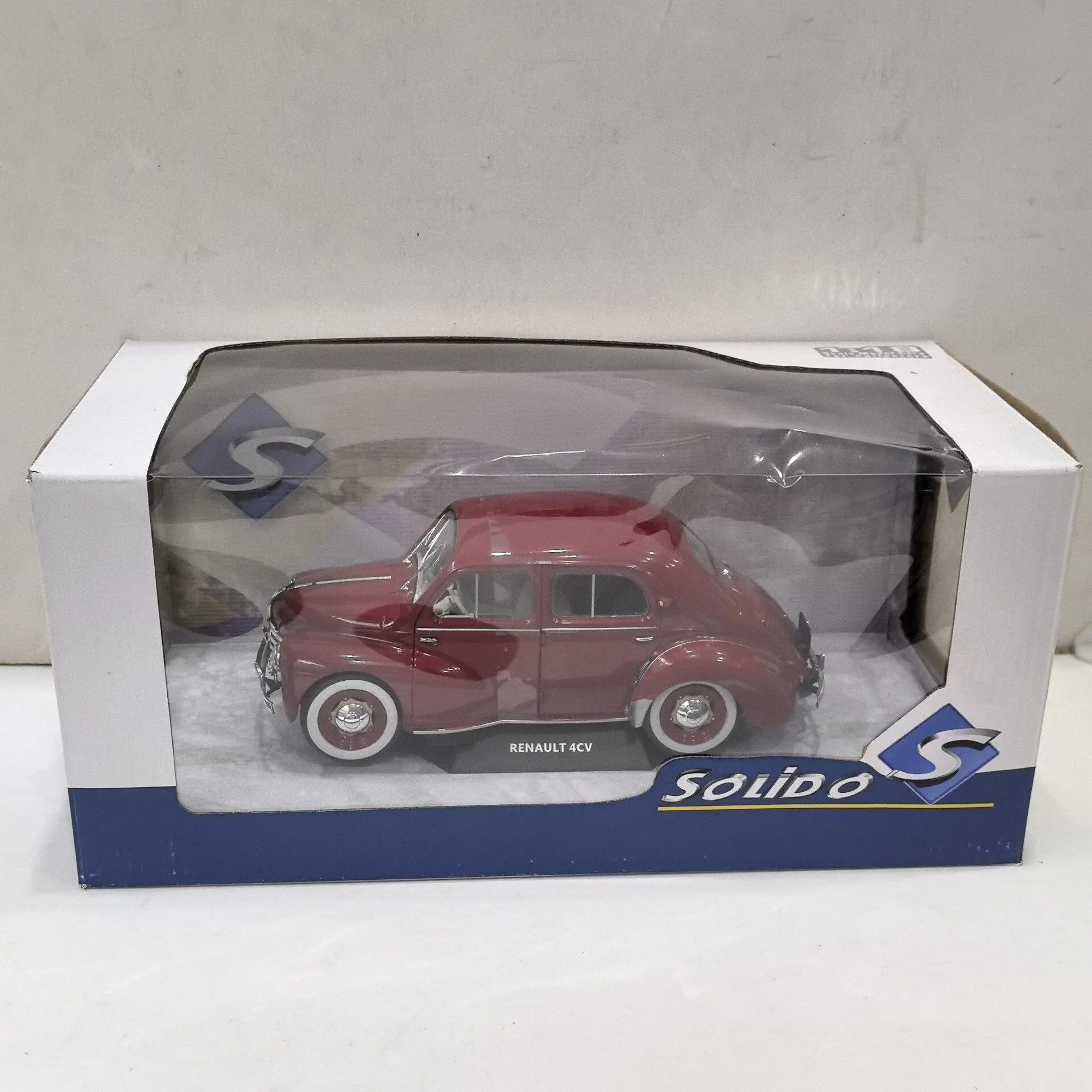Slight Blackening During Electroplating Diecast SOLIDO 1/18 Scale RENAULT 4CV 1956 X7D8 Alloy Car Model
Slight Blackening During Electroplating Diecast SOLIDO 1/18 Scale RENAULT 4CV 1956 X7D8 Alloy Car Model