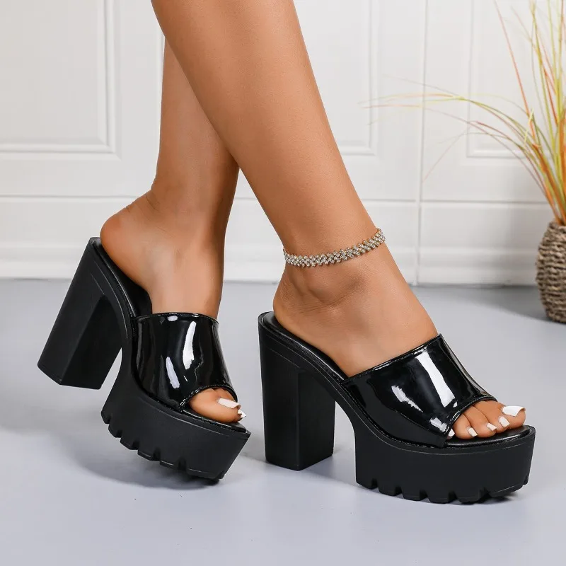 Fashion Patent Leather Super High Heels Sandals for Women Thick Sole Chunky Platform Slippers Plus Size Comfort Non Slip Shoes
Fashion Patent Leather Super High Heels Sandals for Women Thick Sole Chunky Platform Slippers Plus Size Comfort Non Slip Shoes
