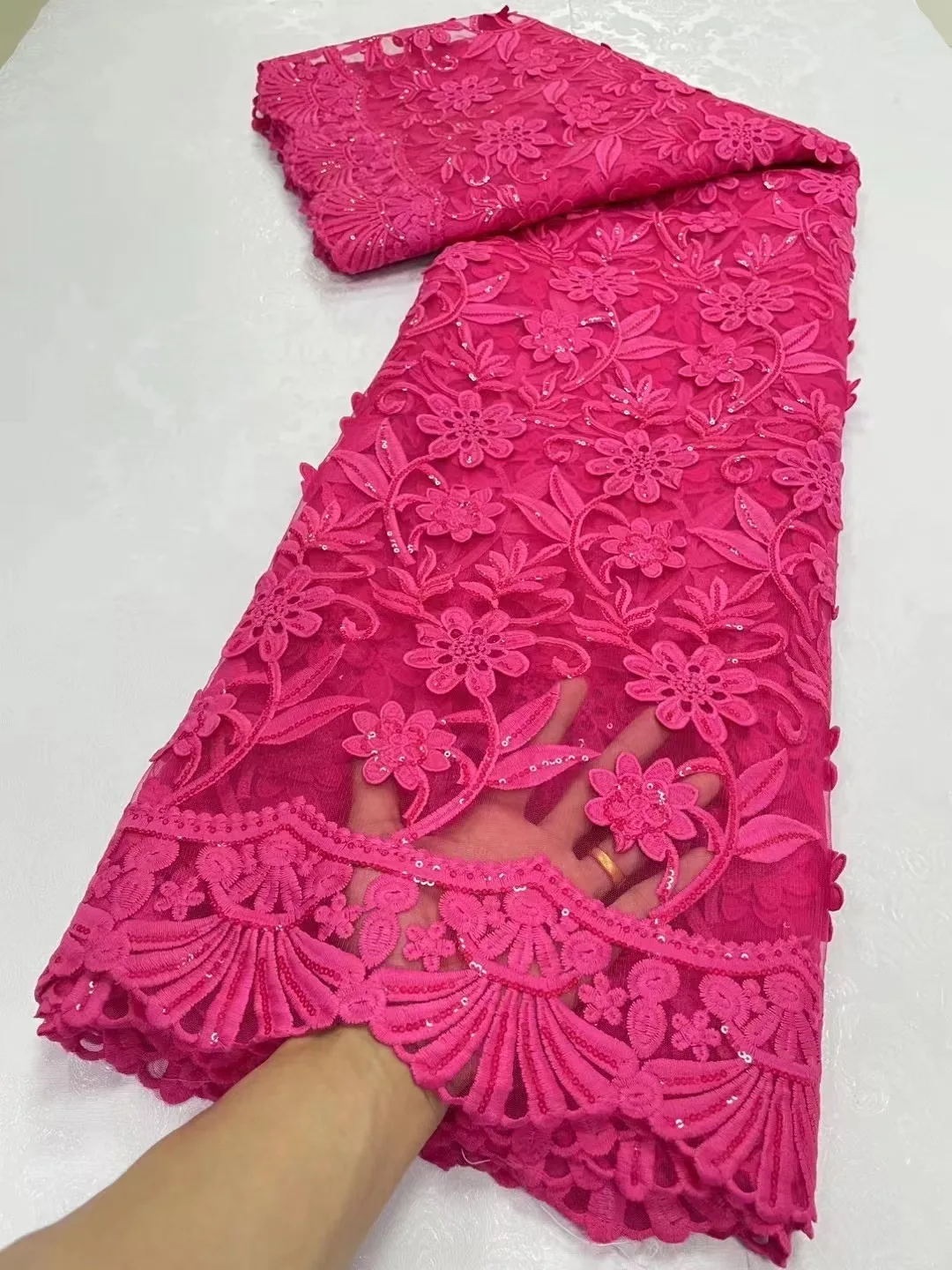 Multicolor African Water Soluble Sequins Lace Fabric High Quality Embroidery Nigerian Guipure Cord Lace Fabric For Women Party
Multicolor African Water Soluble Sequins Lace Fabric High Quality Embroidery Nigerian Guipure Cord Lace Fabric For Women Party