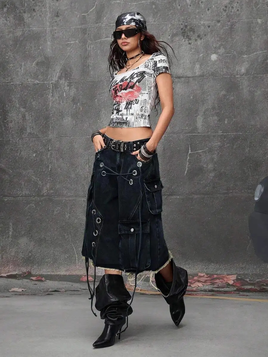 Grunge Punk Distressed Loose Super Low Waist Denim Cargo Pants For Women
Grunge Punk Distressed Loose Super Low Waist Denim Cargo Pants For Women