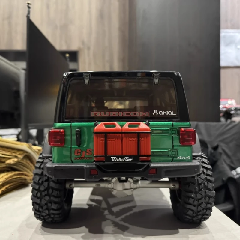 CChand Fuel tank + Metal Mount for SCX10 iii Jeep Rubicon body 1/10 scale Rock Crawler Truck RC Car Option parts
CChand Fuel tank + Metal Mount for SCX10 iii Jeep Rubicon body 1/10 scale Rock Crawler Truck RC Car Option parts