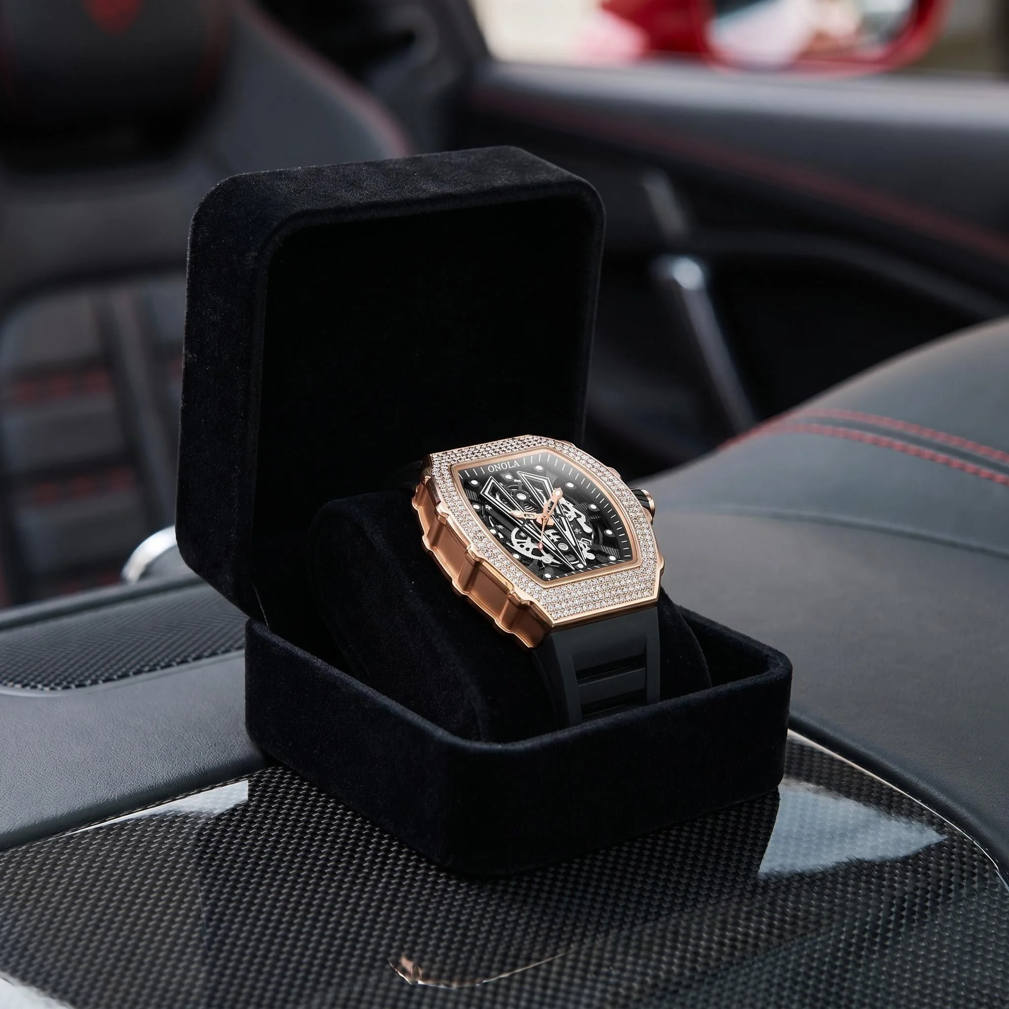 Fashion watch men's silicone strap waterproof quartz watch
Fashion watch men's silicone strap waterproof quartz watch