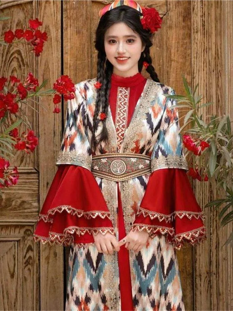 New travel photography clothing the same style of and portrait wear as in Western Regions
New travel photography clothing the same style of and portrait wear as in Western Regions