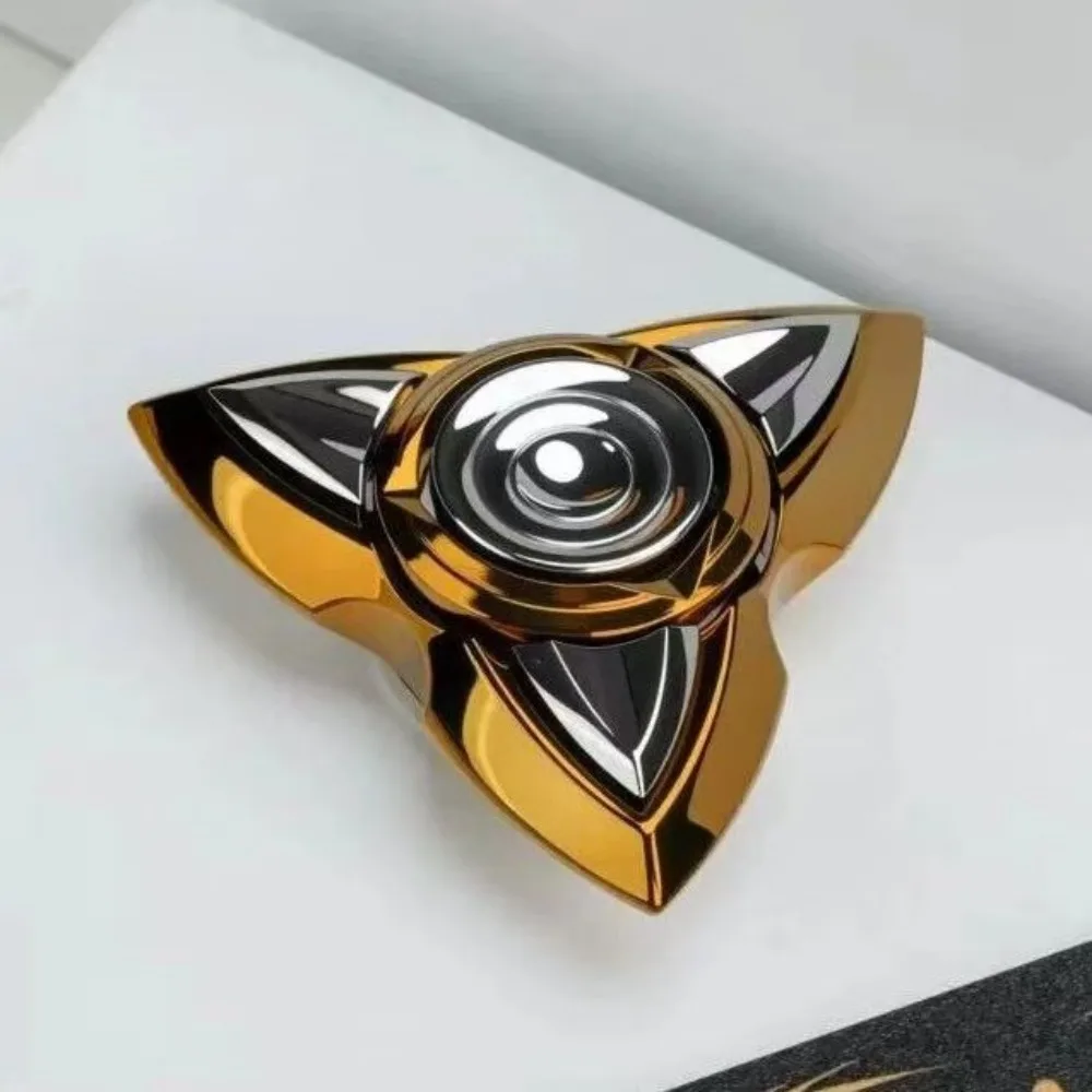 Fixation EDC Obsessive Kenshin Hand-Feeling Three-Leaf Mechanical Metal Fingertip Spinner Decompression Toy
Fixation EDC Obsessive Kenshin Hand-Feeling Three-Leaf Mechanical Metal Fingertip Spinner Decompression Toy