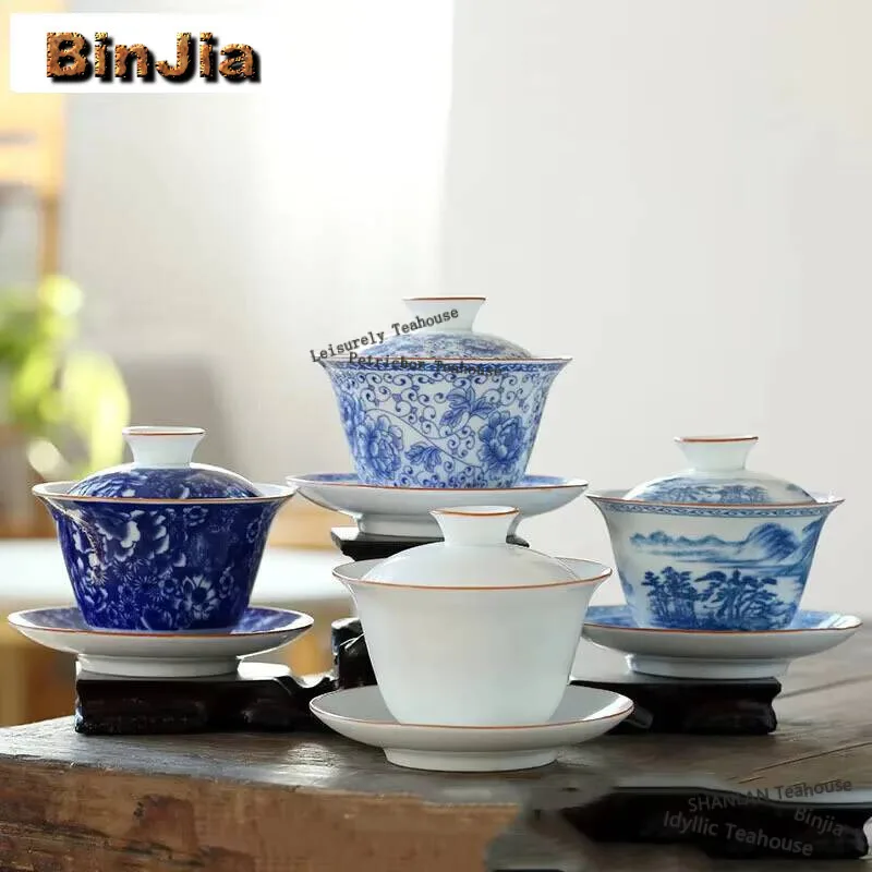 190 мл Цзиндэчжэнь сине-белая фарфоровая чайная чашка Sancai Gaiwan набор керамический чайник с крышкой чаша чашки пуэр чайная посуда
190 мл Цзиндэчжэнь сине-белая фарфоровая чайная чашка Sancai Gaiwan набор керамический чайник с крышкой чаша чашки пуэр чайная посуда