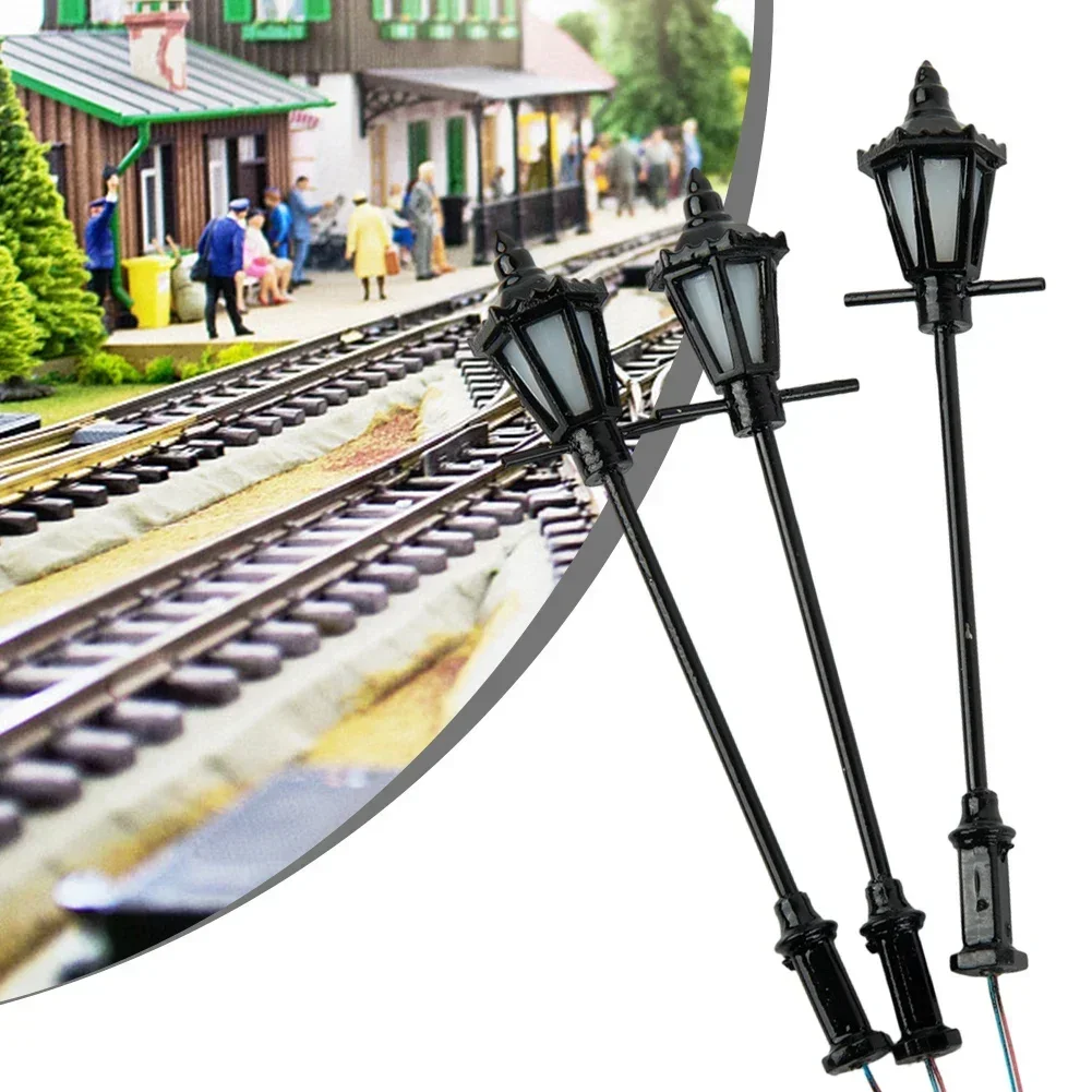 3PCS 7CM Model Lamps 20mA Accessories Building Layout Kit LEDs Lights Metal O Scale PAINTED Parts Street Lamp Decoration
3PCS 7CM Model Lamps 20mA Accessories Building Layout Kit LEDs Lights Metal O Scale PAINTED Parts Street Lamp Decoration