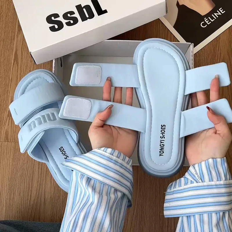 Summer New Women Shoes Fashion Round Head Platform Slippers for Woman Comfort Vacation Casual Shoes Designer Shoes Zapatos Mujer
Summer New Women Shoes Fashion Round Head Platform Slippers for Woman Comfort Vacation Casual Shoes Designer Shoes Zapatos Mujer