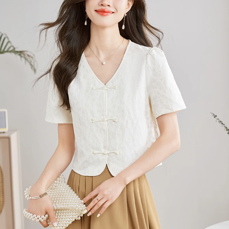 Short Sleeve V-Neck Women Shirt Chinese Style Casual Chiffon Shirt Blouse Women Tops Blusas Mujer De Moda 2024 Verano J420
Short Sleeve V-Neck Women Shirt Chinese Style Casual Chiffon Shirt Blouse Women Tops Blusas Mujer De Moda 2024 Verano J420