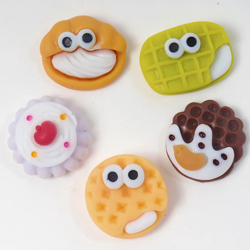 10pcs Simulation dessert cookie resin accessories Phone case water cup decoration DIY photo album handmade hairpin material pack
10pcs Simulation dessert cookie resin accessories Phone case water cup decoration DIY photo album handmade hairpin material pack