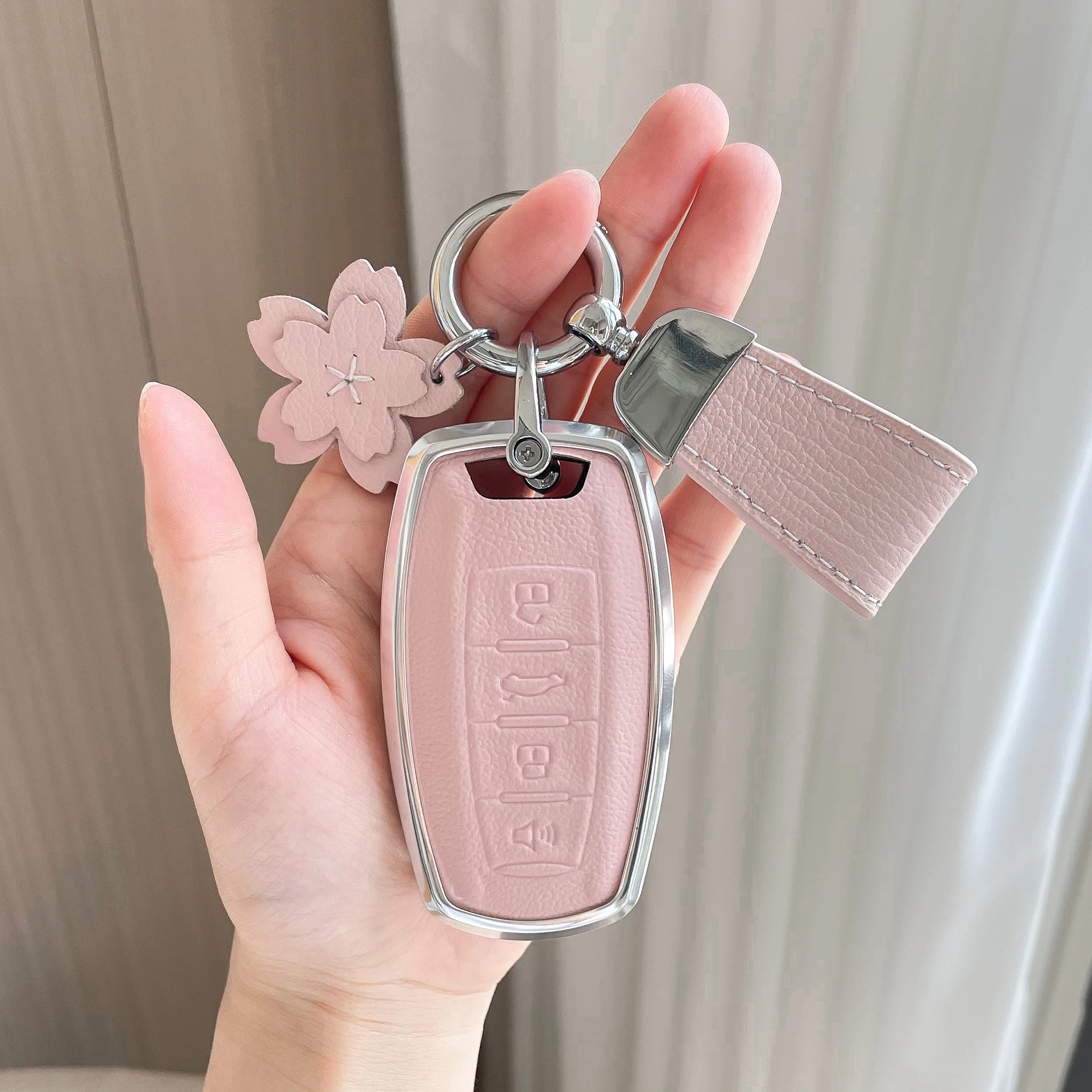 Simple Style Aluminum Alloy + Leather Car Remote Key Case Cover Anti Scratch and Wear-resistant For HAVAL Dargo Jolion
Simple Style Aluminum Alloy + Leather Car Remote Key Case Cover Anti Scratch and Wear-resistant For HAVAL Dargo Jolion
