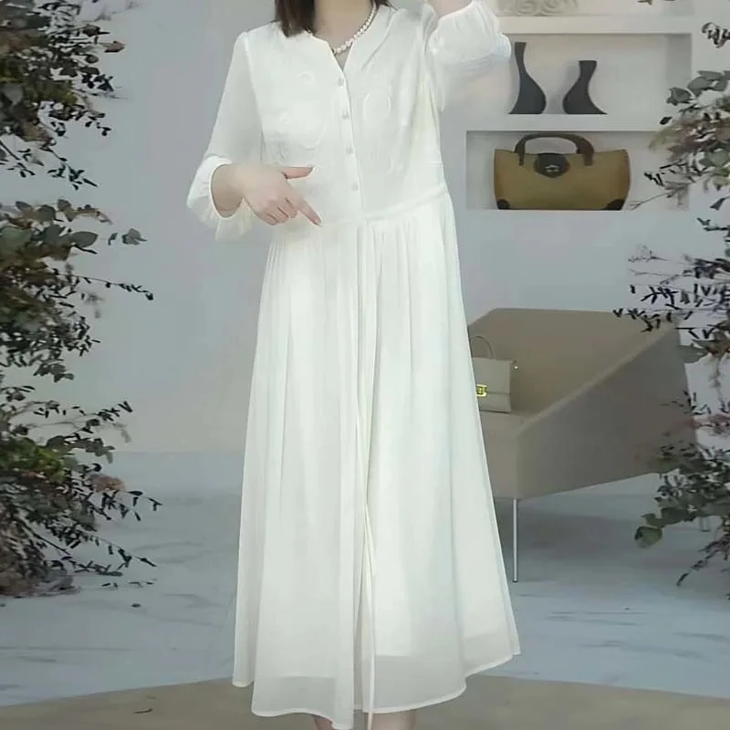 Spring Summer New Chiffon Long Sleeve Dress Women's Retro Embroidery Long Skirt Loose Party Dress Female Elegant Luxury Vestidos
Spring Summer New Chiffon Long Sleeve Dress Women's Retro Embroidery Long Skirt Loose Party Dress Female Elegant Luxury Vestidos