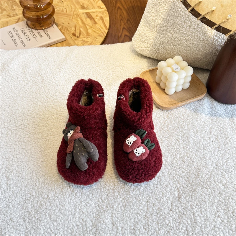 Новые зимние уличные детские меховые ботильоны с милыми животными, винно-красные теплые хлопковые ботинки для девочек, модные детские плюшевые ботинки принцессы
Новые зимние уличные детские меховые ботильоны с милыми животными, винно-красные теплые хлопковые ботинки для девочек, модные детские плюшевые ботинки принцессы