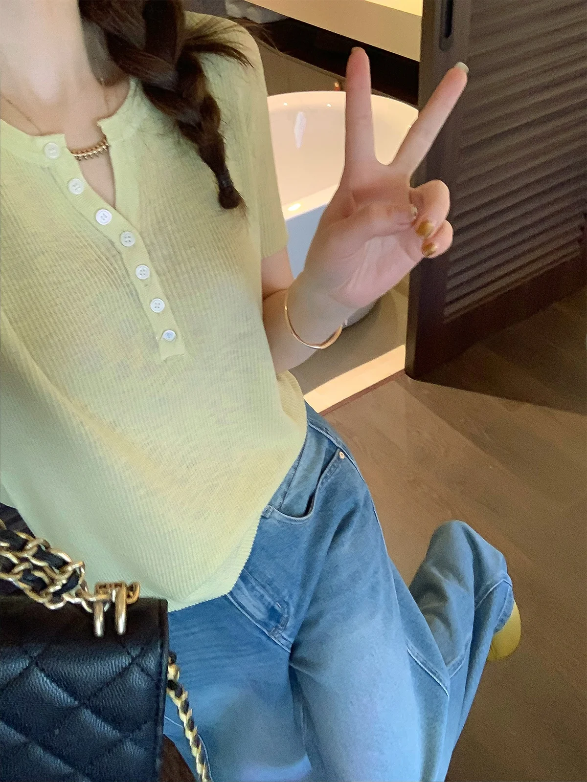Love Devil Fish Women's Knitted Short Sleeve T-shirt Striped Half Open Collar Commute Style Summer New Arrival Color
Love Devil Fish Women's Knitted Short Sleeve T-shirt Striped Half Open Collar Commute Style Summer New Arrival Color