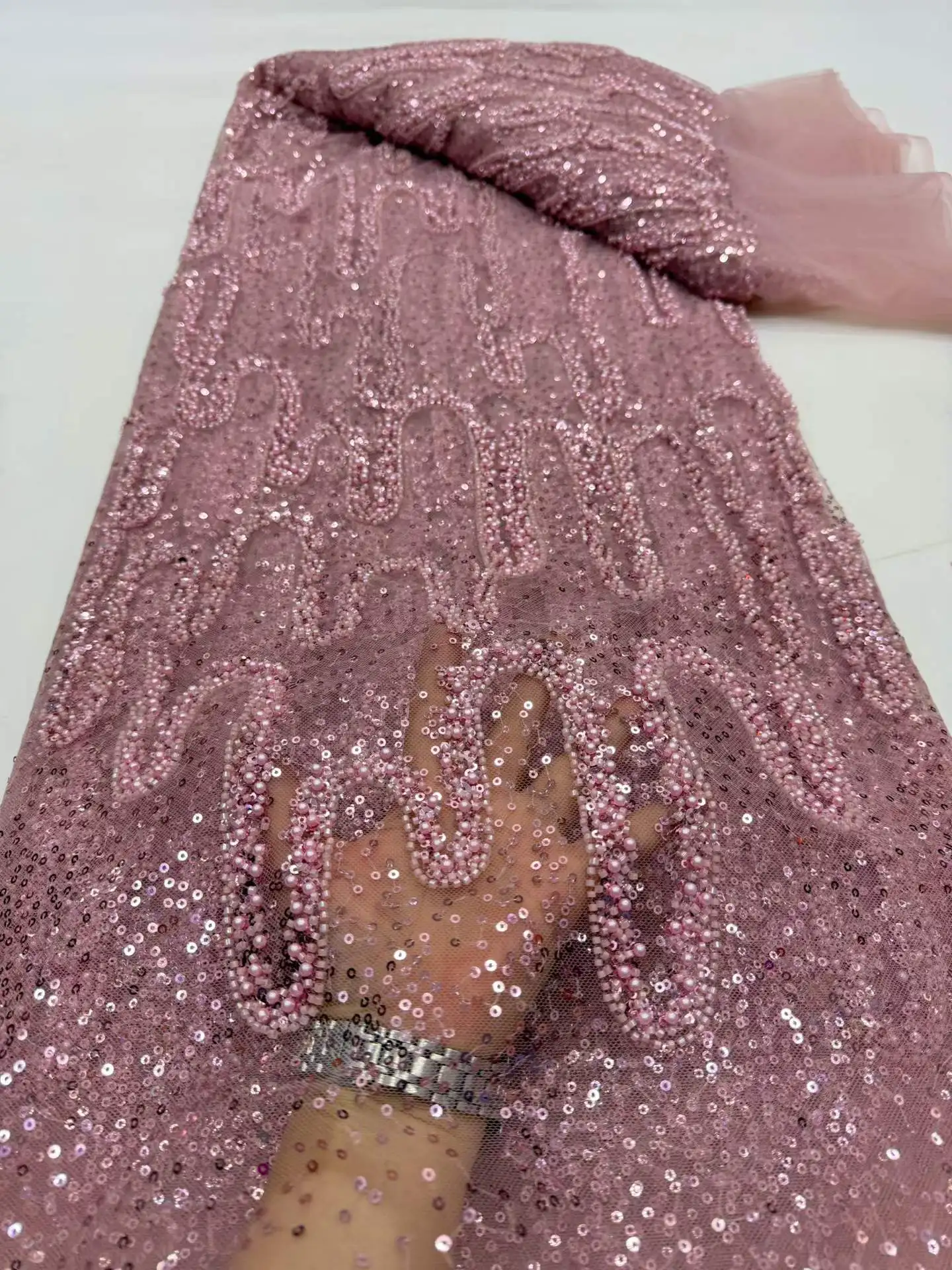 2026 Luxury French African Handmade Embroidery Crystal Stone Beads Lace High Quality Nigerian Sequin Lace Fabric For Wedding Dre
2026 Luxury French African Handmade Embroidery Crystal Stone Beads Lace High Quality Nigerian Sequin Lace Fabric For Wedding Dre