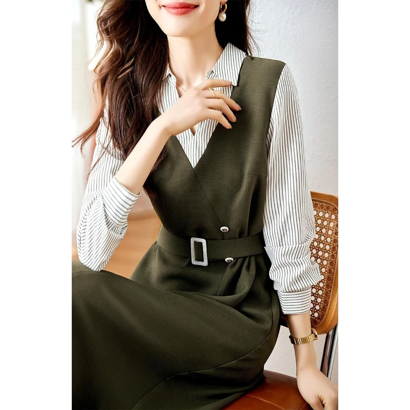 Fake Two-piece Dress for Women 2024 New Autumn Elegant Temperament Waist Slimming Long-sleeved Splicing Skirt
Fake Two-piece Dress for Women 2024 New Autumn Elegant Temperament Waist Slimming Long-sleeved Splicing Skirt